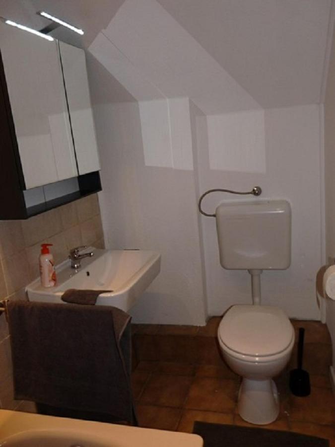 Ferienwohnung In Duesseldorf Hassel Екстериор снимка